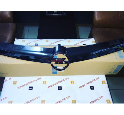 Ön Panjur Dış Krom Nikelajı Astra H OPC | Opelpar Otomotiv