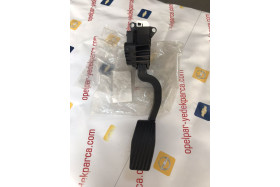 Gaz Pedalı Corsa D Otomatik